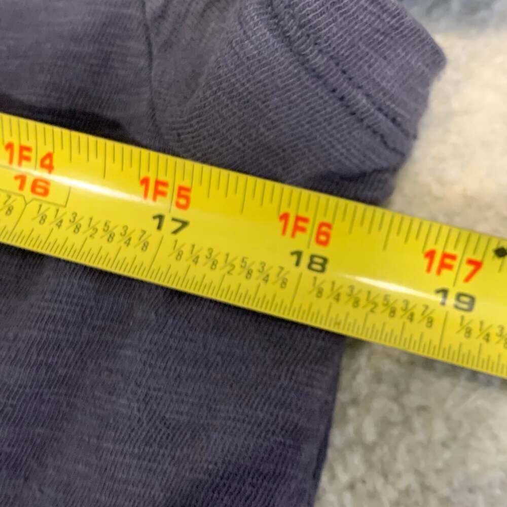 Universal Thread - Picture 5 of 7